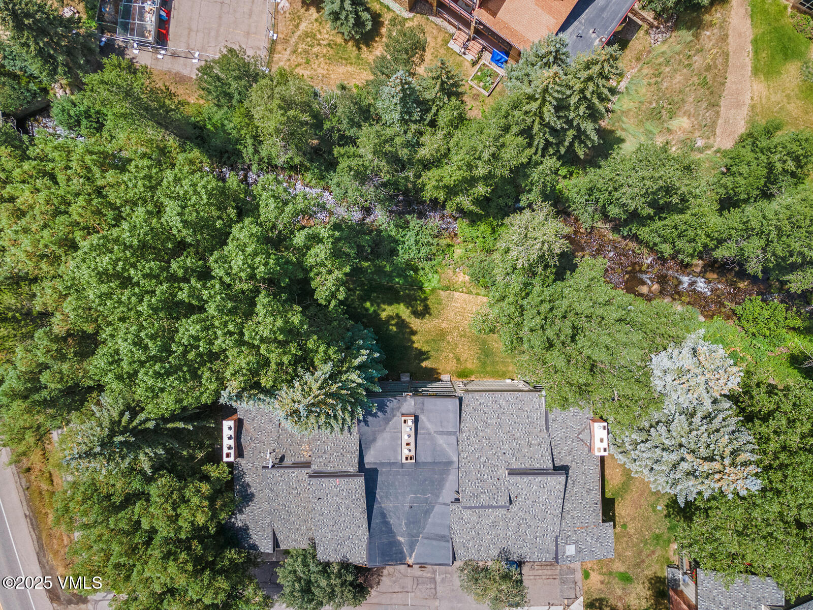 903 North Frontage Road West, Unit 14 Vail, CO 81657 - Photo 28 of 34 903 N Frontage Rd W 14 MLS-36