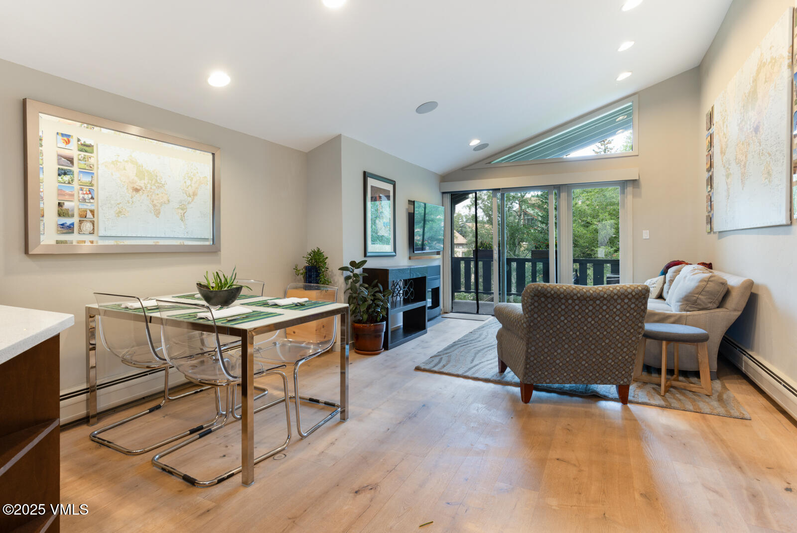 903 North Frontage Road West, Unit 14 Vail, CO 81657 - Photo 3 of 34 903 N Frontage Rd W 14 MLS-4