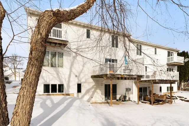 $825,000 | 3301-3303 Prairie Road, Madison, WI 53719