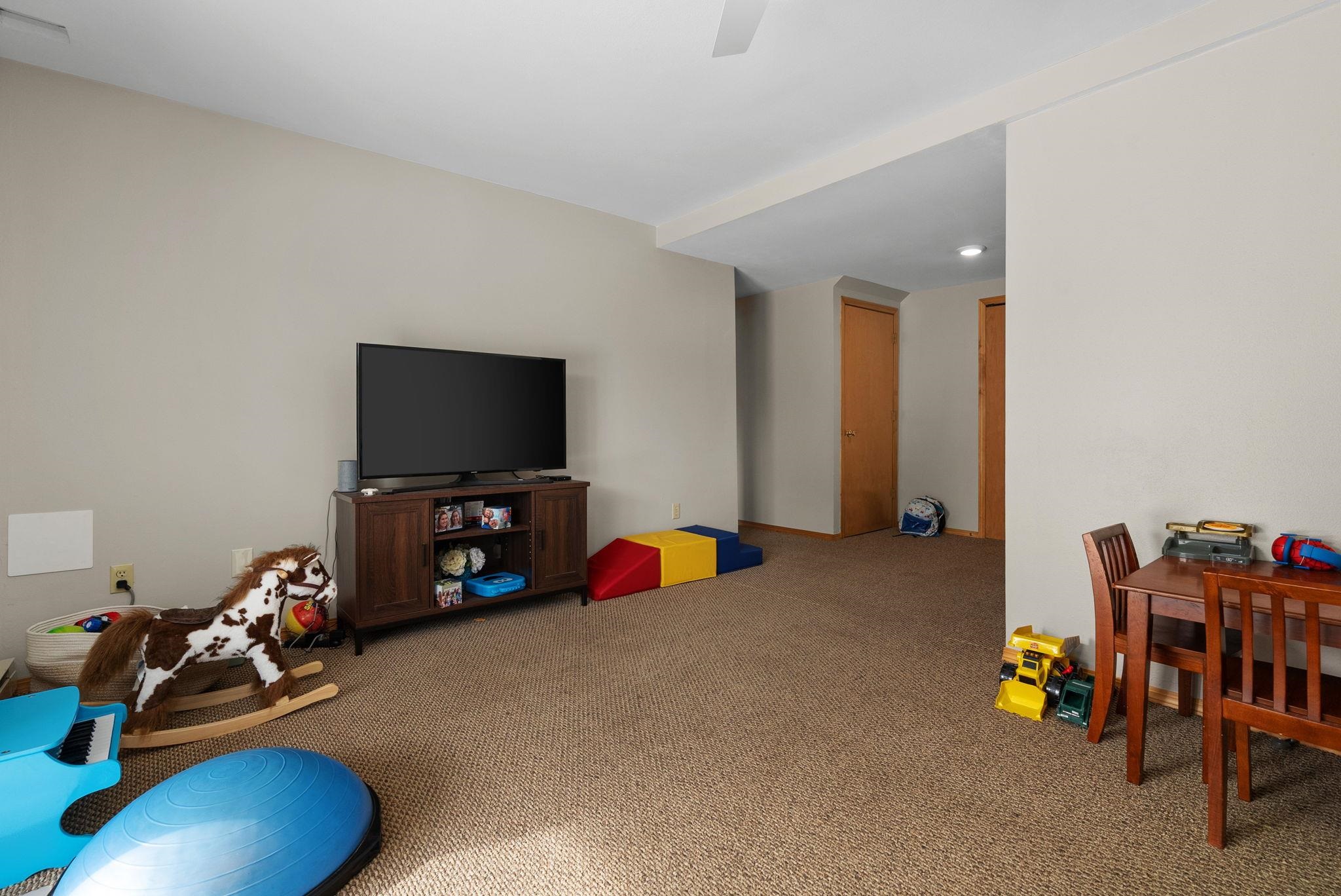 3301-3303 Prairie Road Madison, WI 53719 - Photo 32 of 76