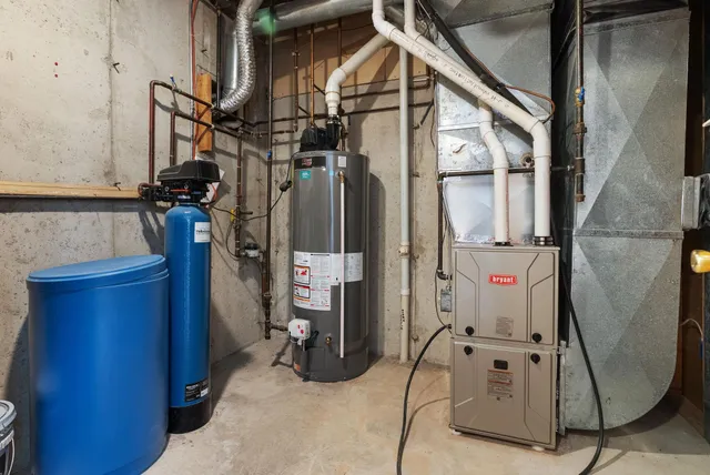 $825,000 | 3301-3303 Prairie Road, Madison, WI 53719