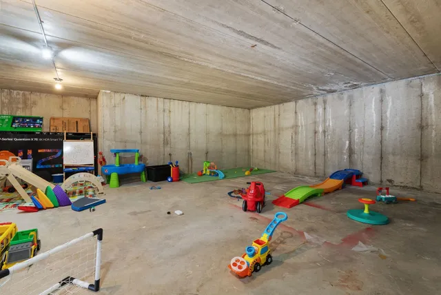 $825,000 | 3301-3303 Prairie Road, Madison, WI 53719