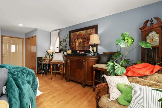 $825,000 | 3301-3303 Prairie Road, Madison, WI 53719