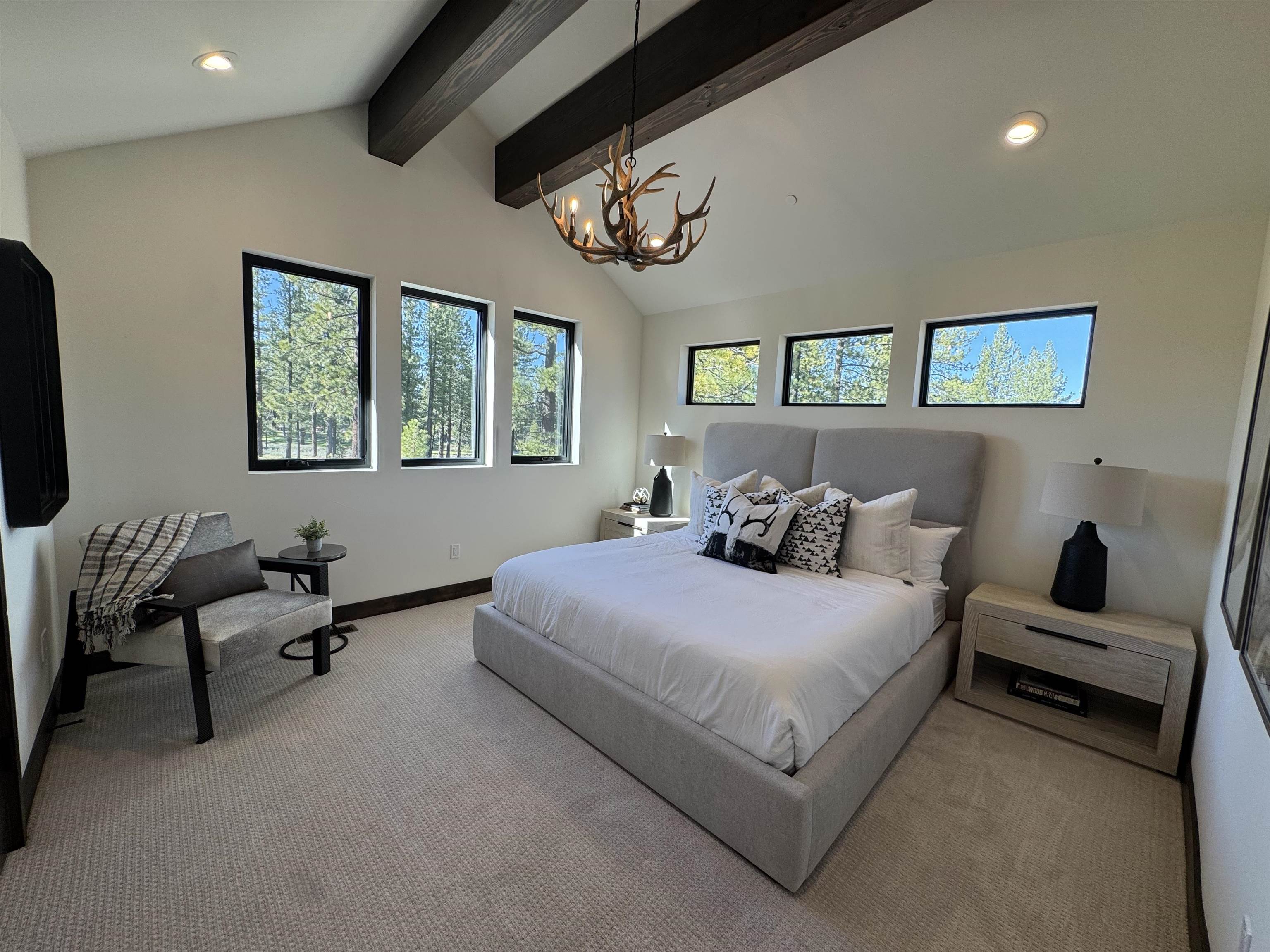10269 Modane Place Truckee, CA 96161 - Photo 14 of 25