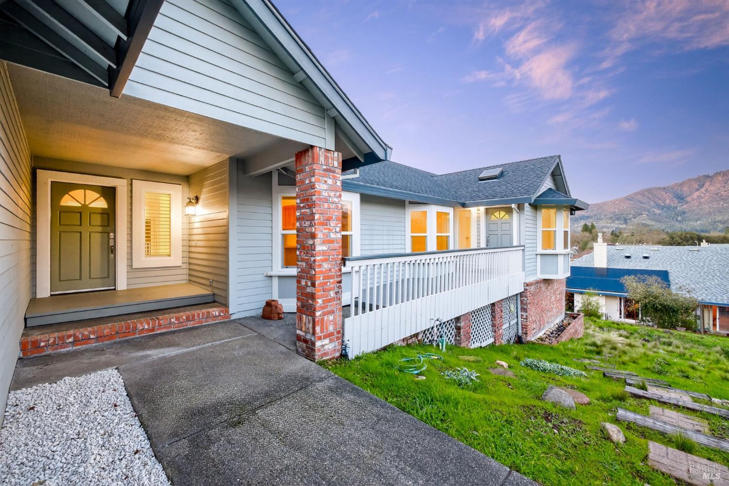 405 Crestridge Place Santa Rosa, CA 95409 - Photo 3 of 61