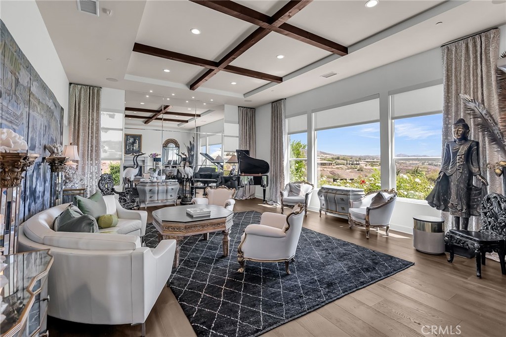 7420 Via Montecito Court Riverside, CA 92506 - Photo 5 of 28