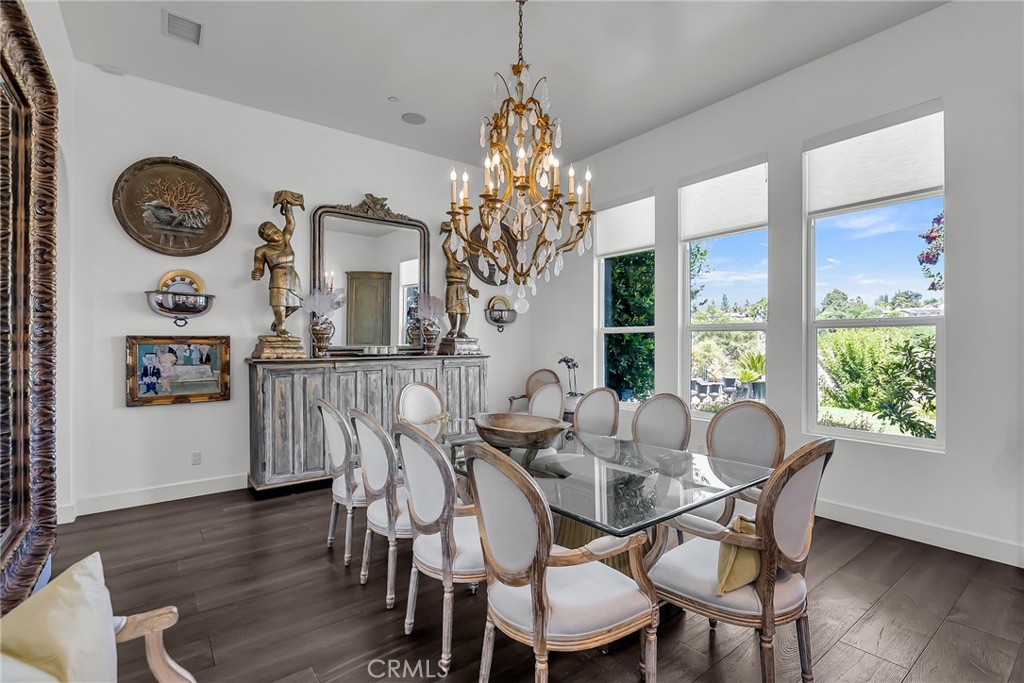 7420 Via Montecito Court Riverside, CA 92506 - Photo 7 of 28