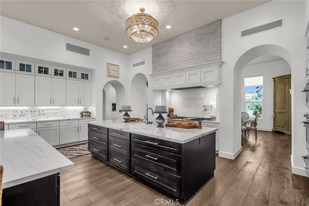 7420 Via Montecito Court Riverside, CA 92506 - Photo 9 of 28