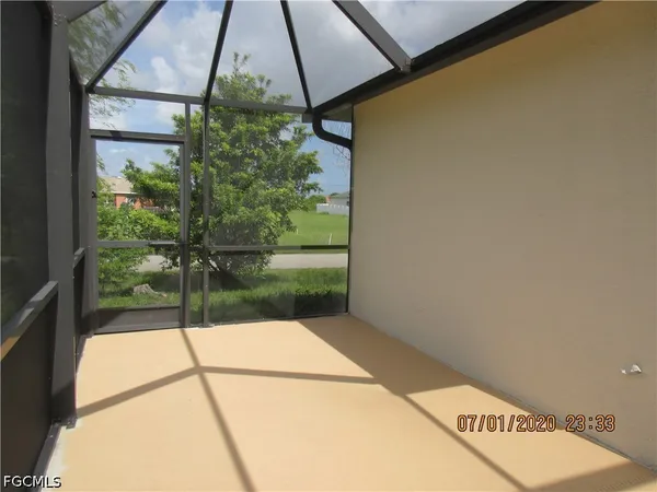 $2,400 | 918 Northeast 13th Street, Cape Coral, FL 33909