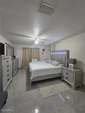 $2,400 | 918 Northeast 13th Street, Cape Coral, FL 33909