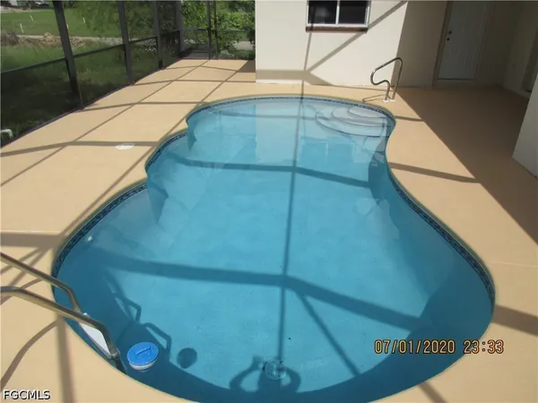 $2,400 | 918 Northeast 13th Street, Cape Coral, FL 33909