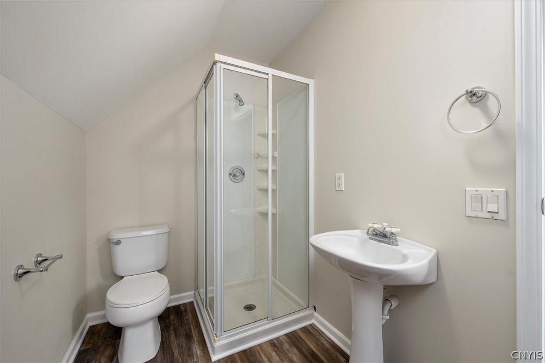 1493 Falls Road Fenner, NY 13037 - Photo 22 of 45 Primary Bathroom