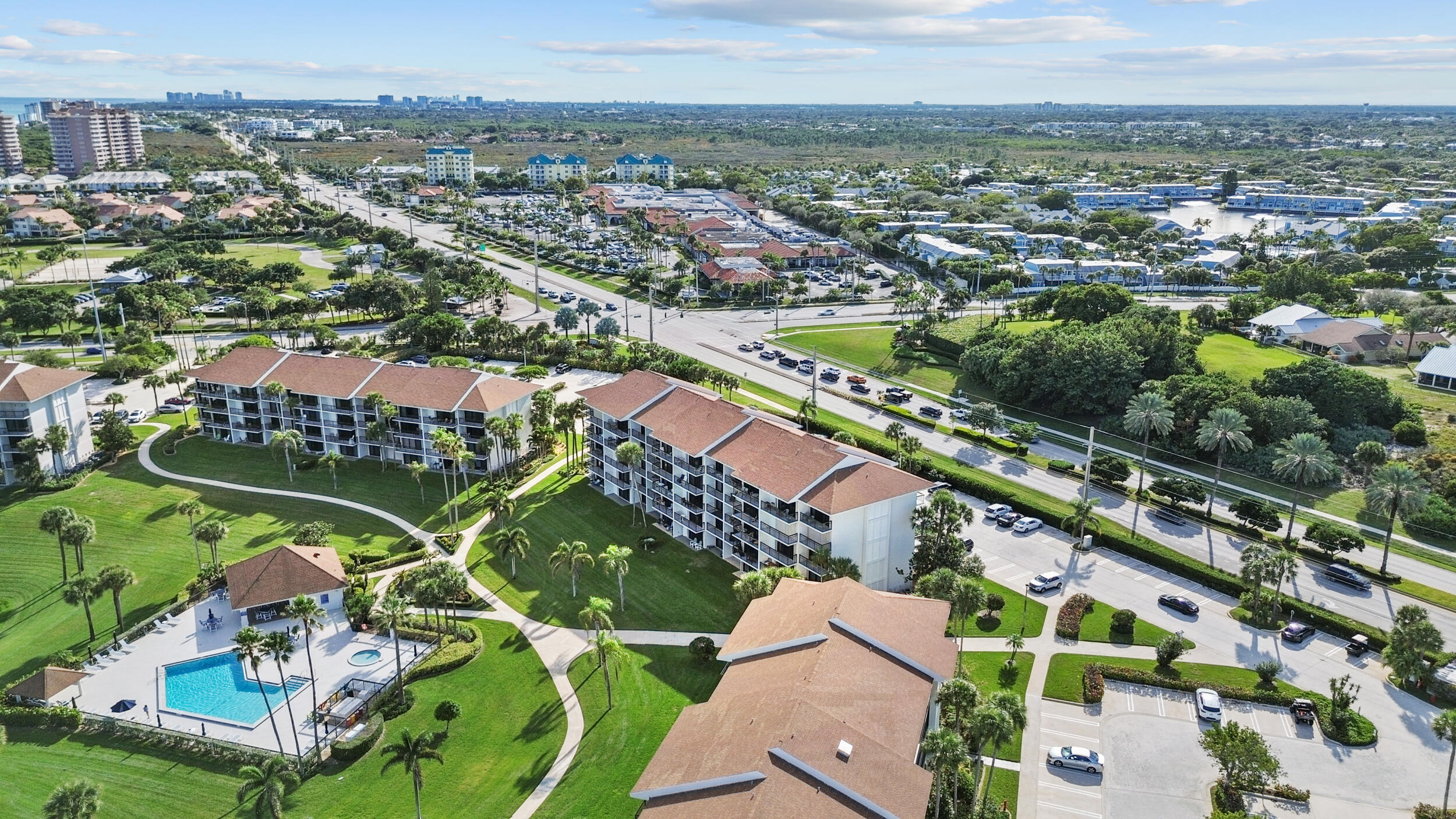 401 South Seas Drive, Unit 505 Jupiter, FL 33477 - Photo 37 of 39 an aerial view of a city