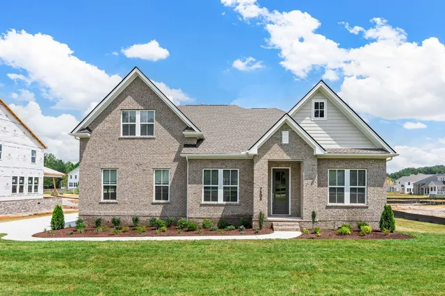 $689,990 | 7503 Old Nashville Road, Fairview, TN 37062