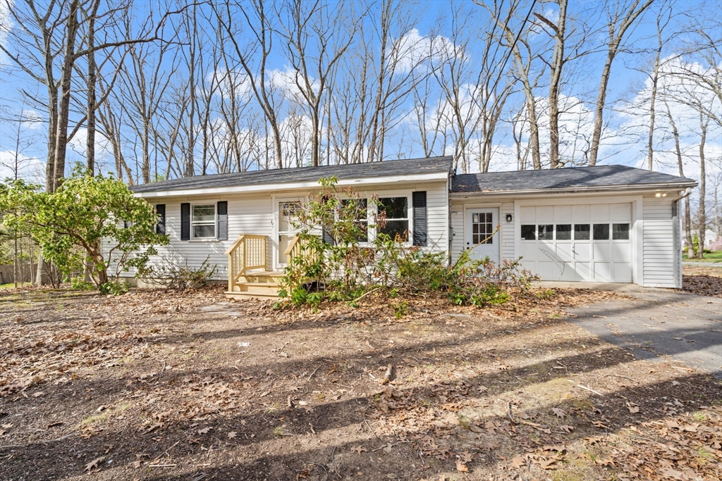 53 Little Turnpike Road Shirley, MA 01464 - Photo 3 of 32