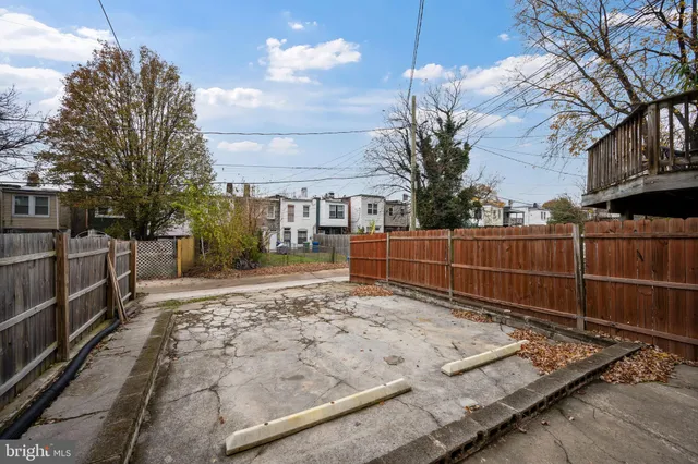 $1,450 | 2422 Madison Avenue, Unit 1, Baltimore, MD 21217