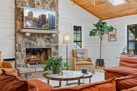 $1,599,990 | 12411 Lone Mountain Pass, Leander, TX 78641