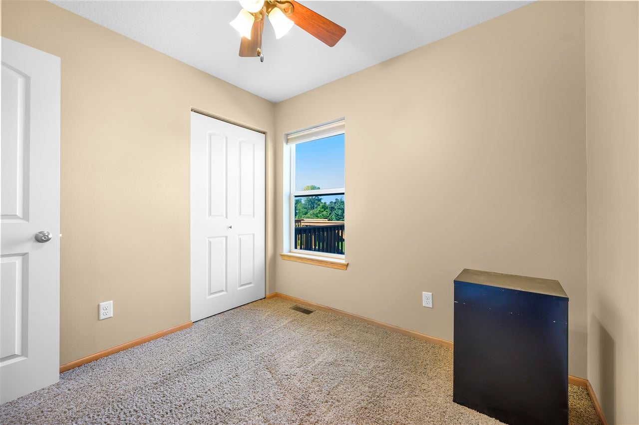 6103 Ridgewood Meadows Lane Northeast Cedar Rapids, IA 52411 - Photo 14 of 33 Gallery Image 14