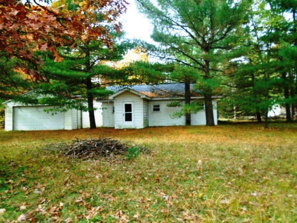3467 South Merrillville Road Baldwin, MI 49304 - Photo 12 of 14 3467 from road