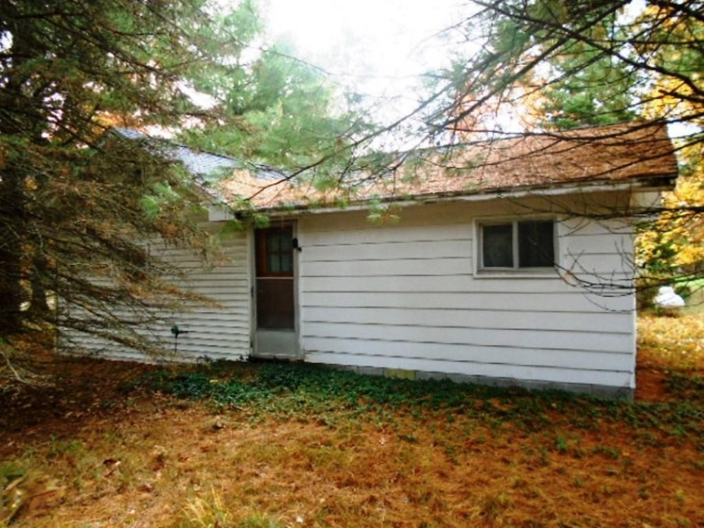 3467 South Merrillville Road Baldwin, MI 49304 - Photo 14 of 14 3467 North side