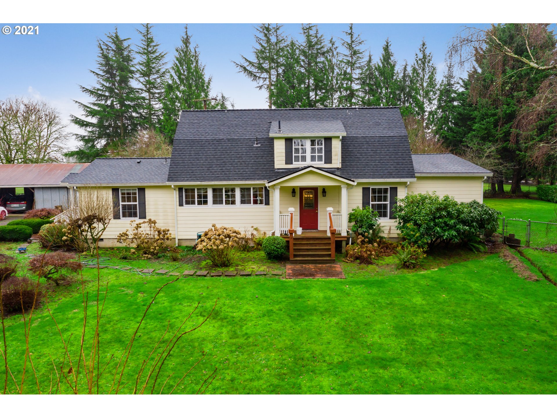 1915 Northeast 289th Street Ridgefield, WA 98642 - Photo 1 of 32