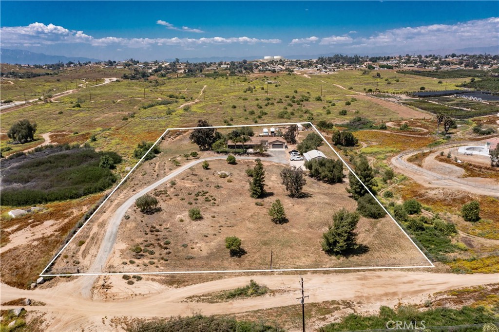 a view of an ocean view