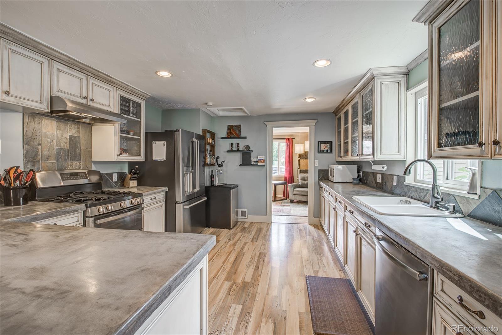 2875 Fenton Street Wheat Ridge, CO 80214 - Photo 3 of 17