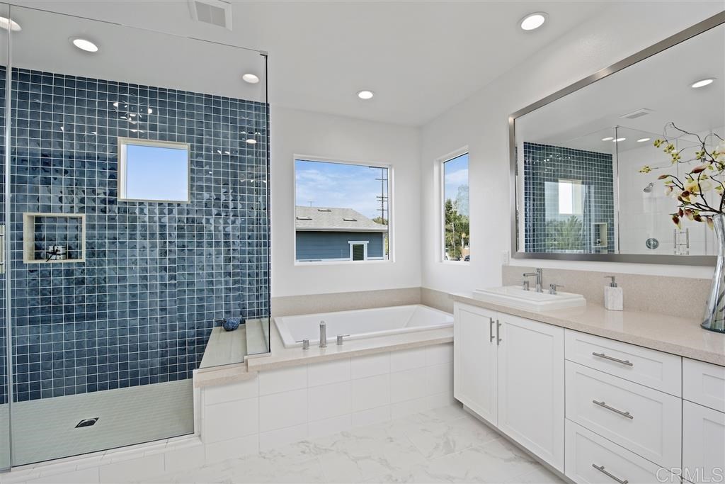 715 Adelaide Circle Encinitas, CA 92024 - Photo 12 of 25