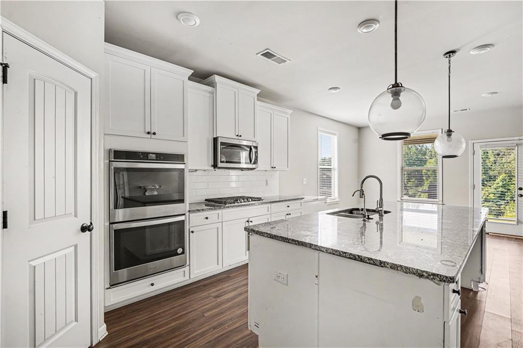 945 Mystic Way Hampton, GA 30228 - Photo 15 of 56