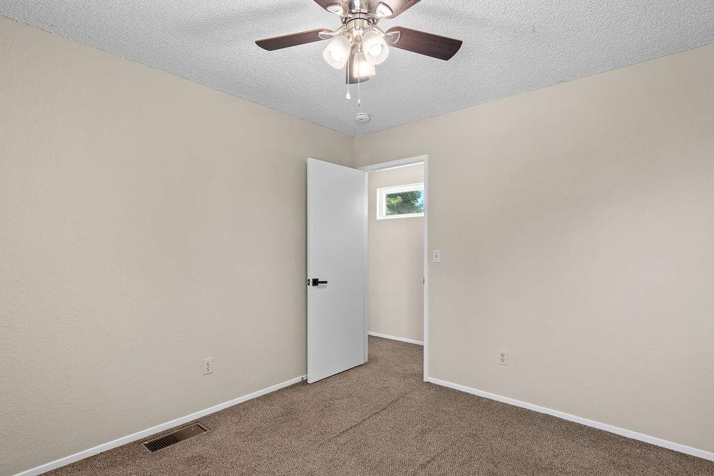 3945 Sparrow Court Modesto, CA 95356 - Photo 20 of 29