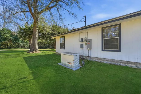 $339,000 | 12782 Flowers Drive, Saratoga, TX 77585