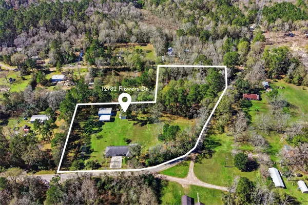 $339,000 | 12782 Flowers Drive, Saratoga, TX 77585