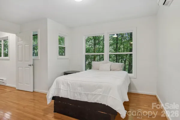 $495,000 | 291 Dills Road, Bryson City, NC 28713