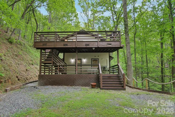 $495,000 | 291 Dills Road, Bryson City, NC 28713