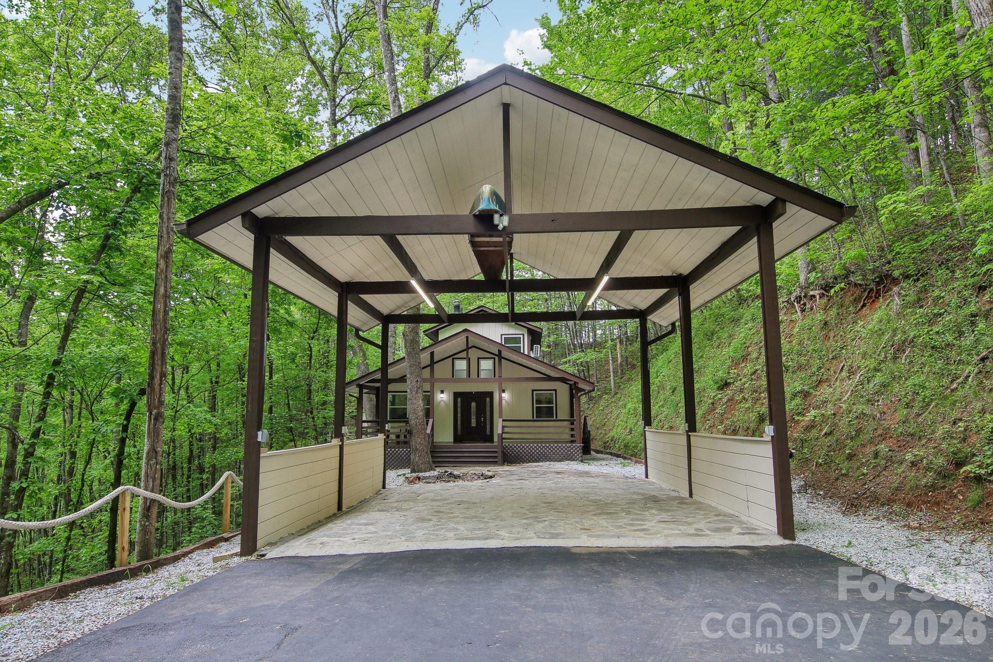 291 Dills Road Bryson City, NC 28713 - Photo 5 of 35