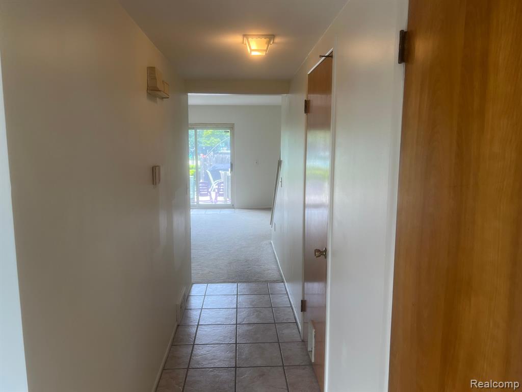 4496 15 Mile Road Sterling Heights, MI 48310 - Photo 3 of 23