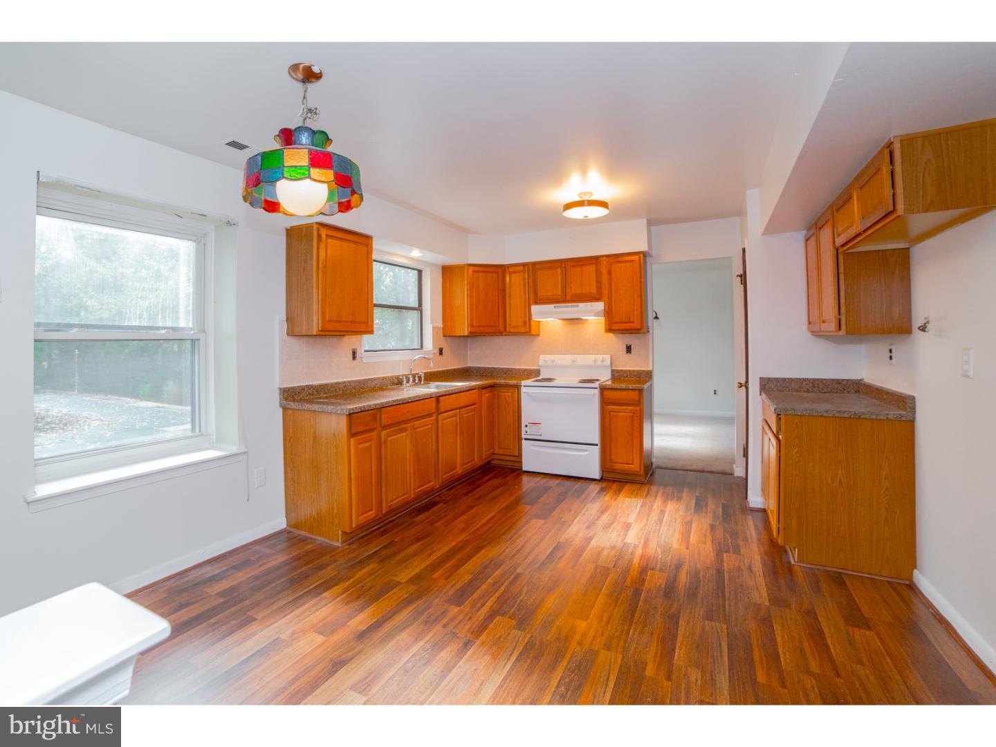 208 Aspen Road Williamstown, NJ 08094 - Photo 6 of 16 Gallery Image 6