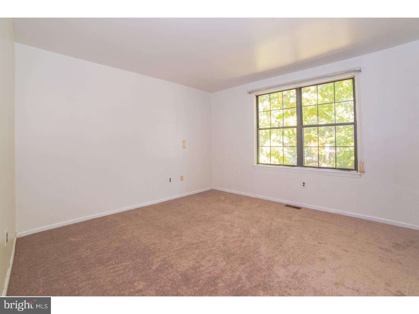208 Aspen Road Williamstown, NJ 08094 - Photo 10 of 16 Gallery Image 10
