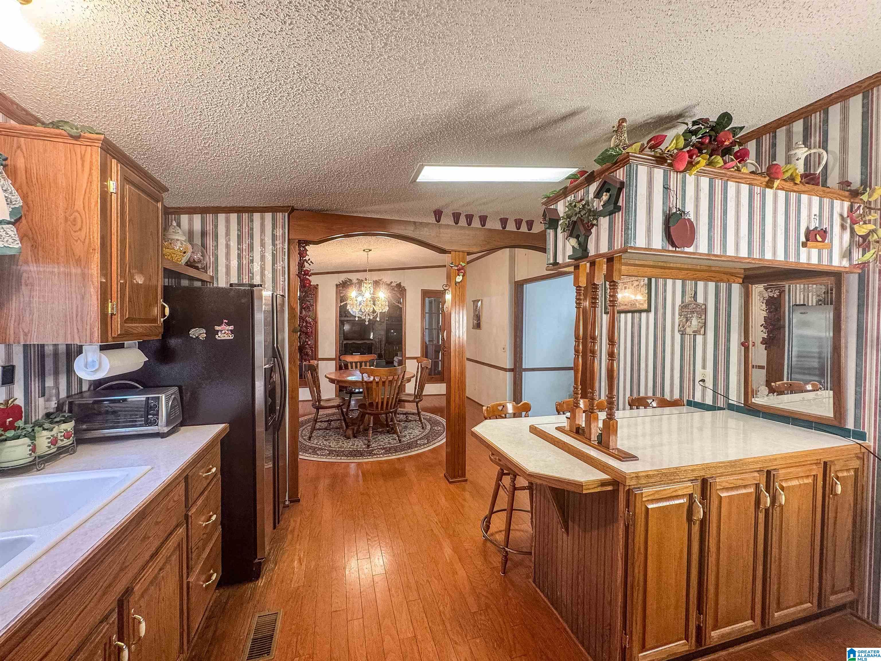 187 Henderson Lake Road Munford, AL 36268 - Photo 15 of 38