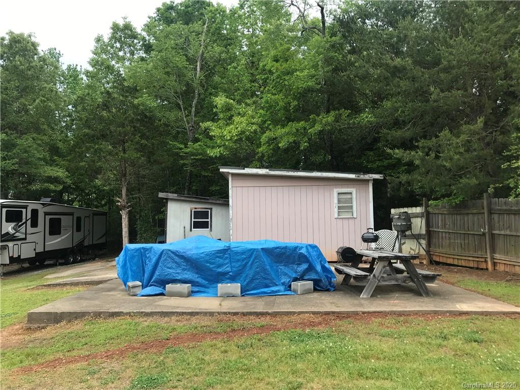 480 Hester Mill Road Rutherfordton, NC 28139 - Photo 9 of 38 a view of backyard of house