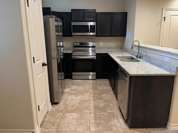 $1,295 | 6410 Marcel Way, Unit 103, San Antonio, TX 78233