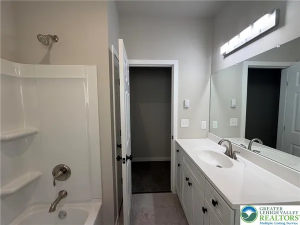 $325,000 | 28 South Jefferson Street, Allentown, PA 18102