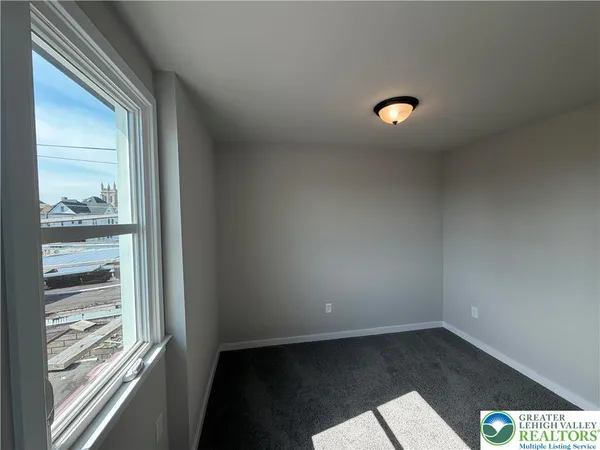 $325,000 | 28 South Jefferson Street, Allentown, PA 18102