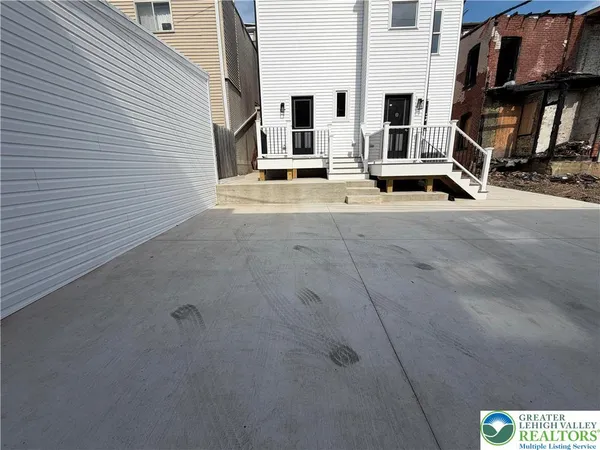 $325,000 | 28 South Jefferson Street, Allentown, PA 18102