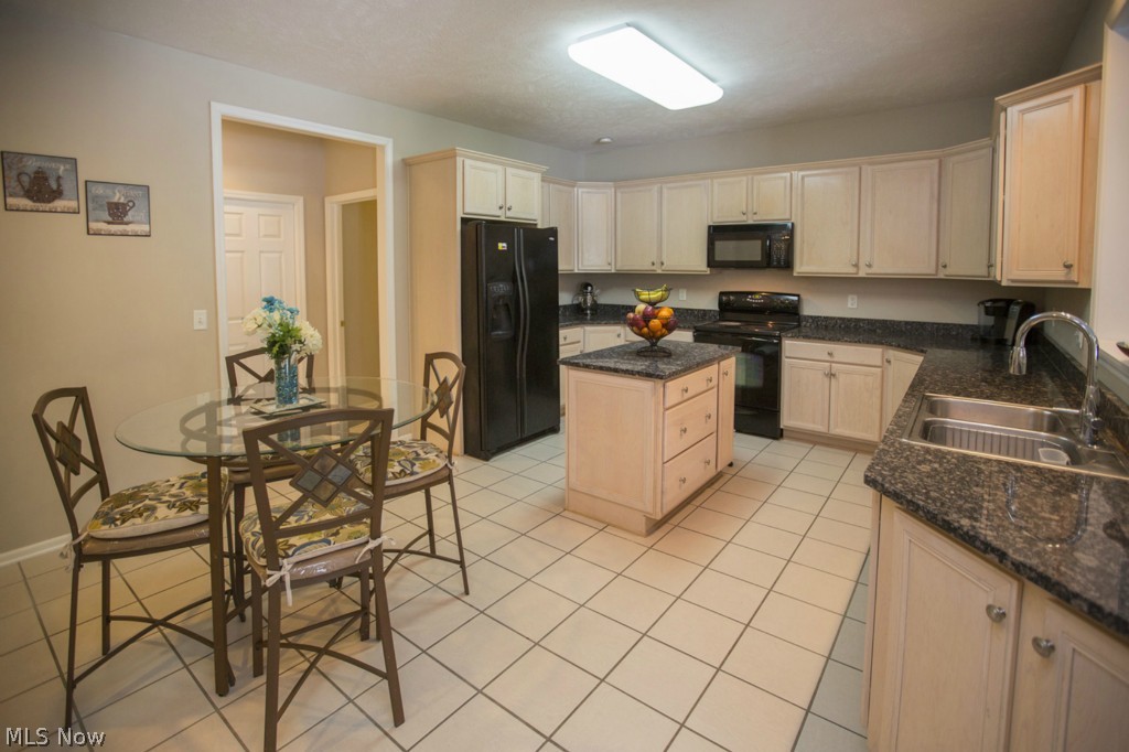 30255 Center Ridge Road, Unit 9 Westlake, OH 44145 - Photo 10 of 24 Gallery Image 10