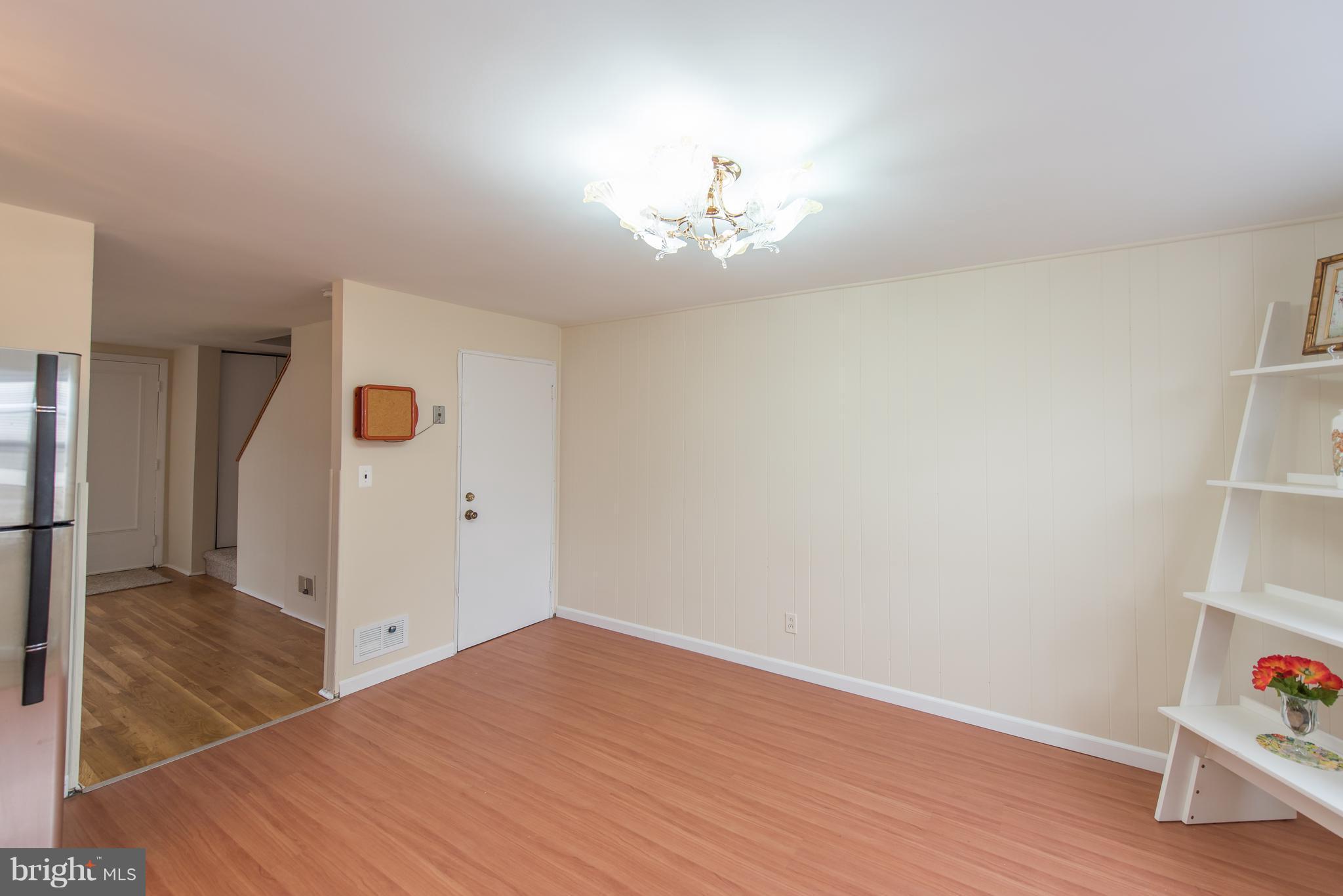 5202 Saybrook Road Baltimore, MD 21206 - Photo 7 of 27 Kitchen