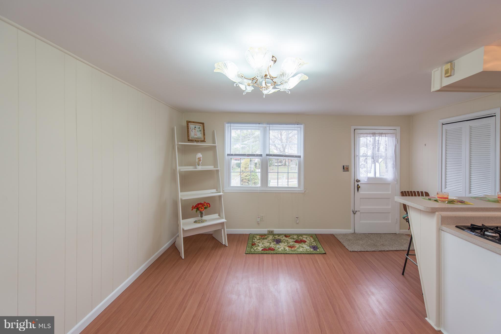 5202 Saybrook Road Baltimore, MD 21206 - Photo 8 of 27 Kitchen