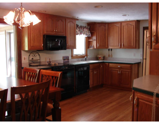 16 Muddy Pond Road Sterling, MA 01564 - Photo 3 of 11 Gallery Image 3