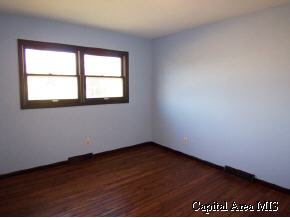 3211 Vigal Road Springfield, IL 62712 - Photo 9 of 9
