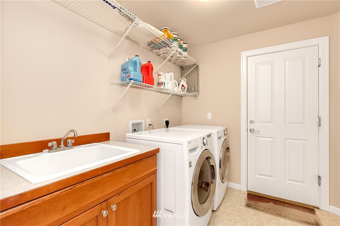 3114 178th Street Southeast Bothell, WA 98012 - Photo 22 of 23 Gallery Image 22